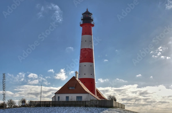 Fototapeta Westerhever, Schleswig-Holstein, Leuchtturm, Turm, Wattenmeer, Leuchtfeuer, Westerheversand, Haus, Leuchtturmwärter, Deich, Seedeich, Wahrzeichen, Salzwiese, Nordfriesisches Wattenmeer, Nordfriesland,