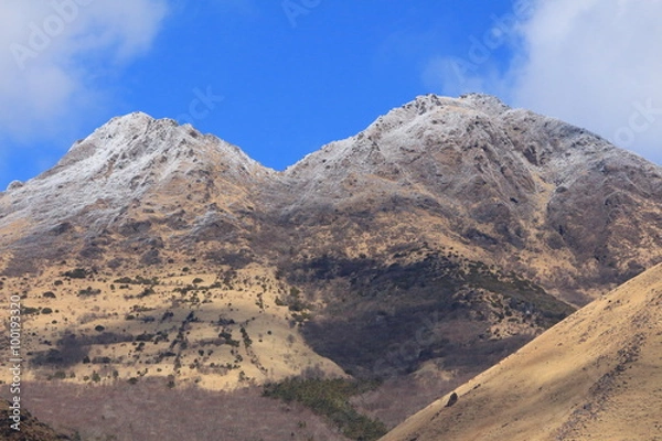 Fototapeta 1月の由布岳