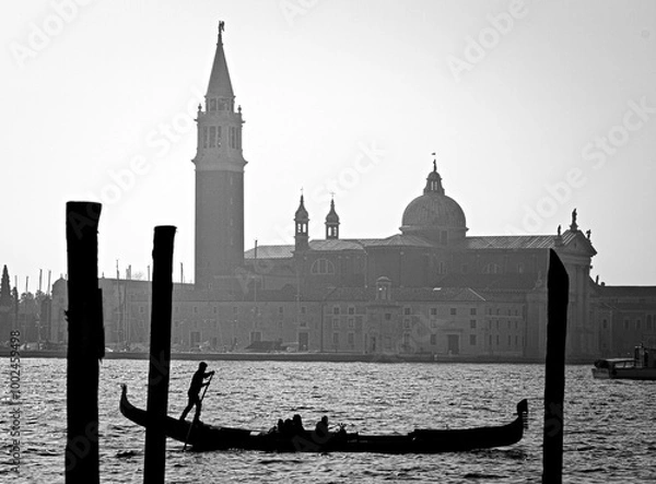 Fototapeta Buildings behind the river