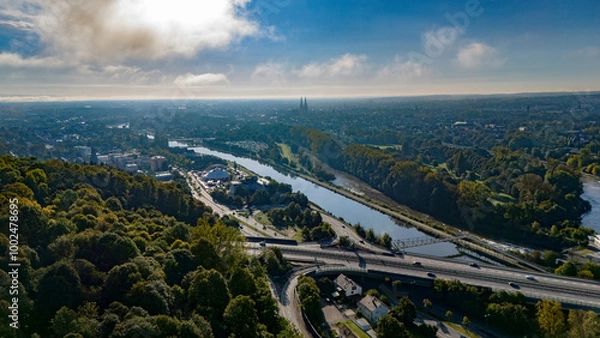 Obraz Herbstliche Stimmung über schöner bayerischer Landschaft mit Blick auf Regensburg von oben