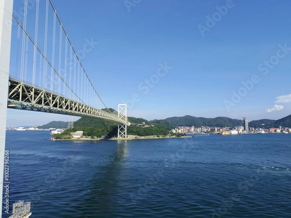 Fototapeta 山口県下関市より望む関門橋