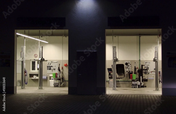 Fototapeta Autowerkstatt am Feierabend