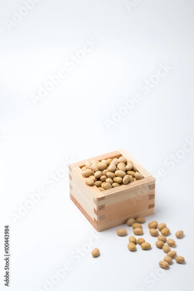 Fototapeta 節分の豆とマス