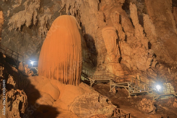 Obraz Stalagmites