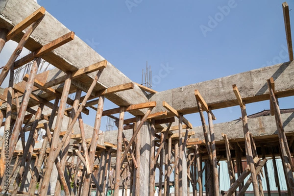 Obraz pillar and beam being constructed