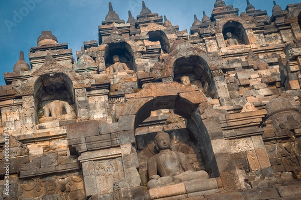 Obraz Heritage Buddist temple Borobudur complex in Yogjakarta in Java, indonesia