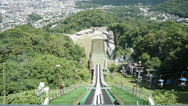 Obraz 札幌大倉山ジャンプ競技場のスキージャンプの競技者目線