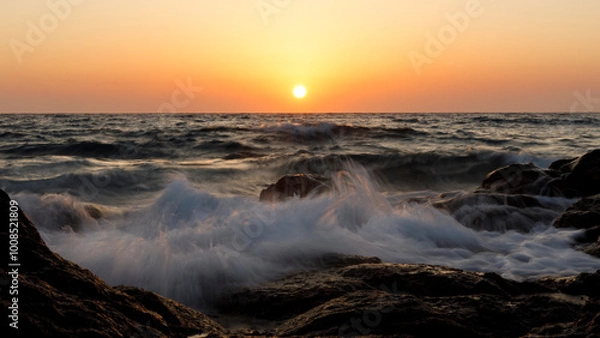 Obraz Sunset with waves in corse