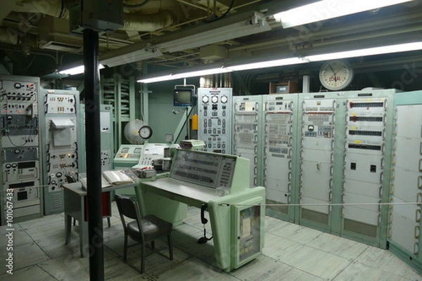 Obraz Cold War Era Missile Control Room