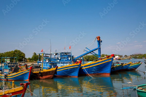 Fototapeta Fischerboote in Phan Thiet und Mui Ne in Vietnam