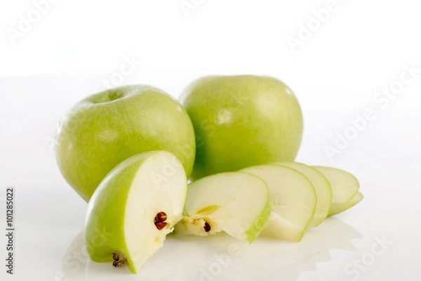 Fototapeta Green apple, isolated on white background,selectice focus