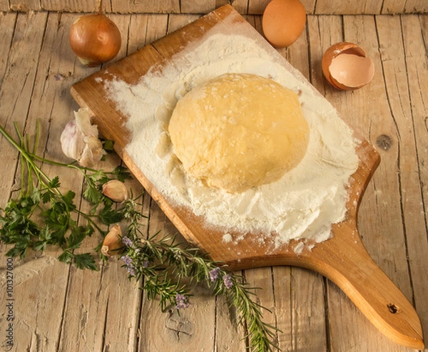 Obraz Тесто для приготовления равиоли макарон и ингредиенты 