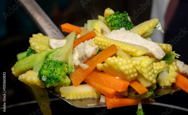 Fototapeta Close-up of stir-fried mixed vegetables with pork