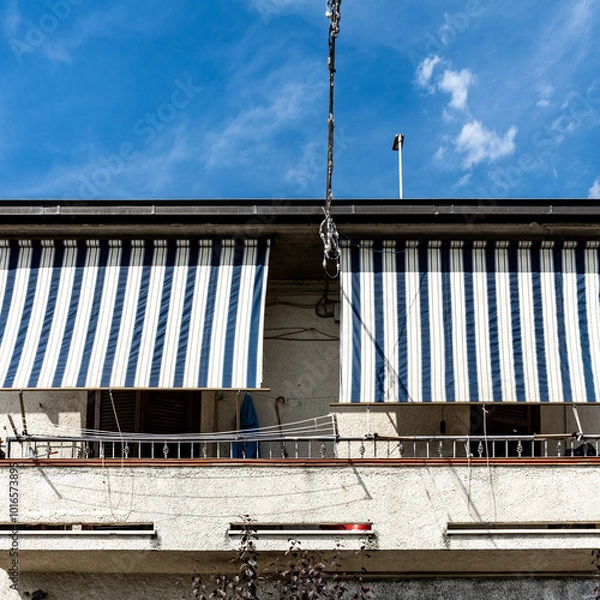 Obraz Facciata con tendaggi
