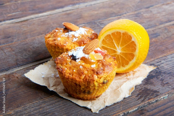 Obraz Carrot cupcakes with lemon and apple, nuts