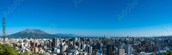 Fototapeta 桜島錦江湾と鹿児島の街並み