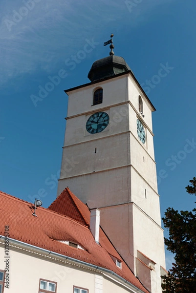 Fototapeta Council Tower of Sibiu, Romania. It's a prominent landmark known for its imposing height, distinctive architecture, and historical significance. 