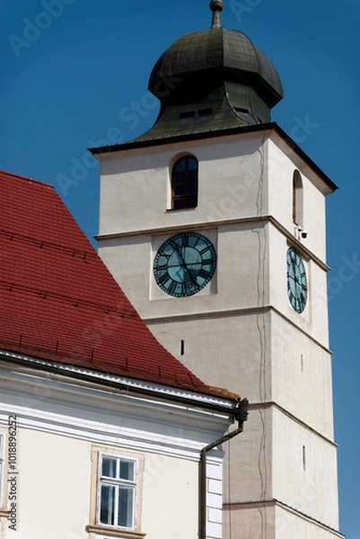 Fototapeta Council Tower of Sibiu, Romania. It's a prominent landmark known for its imposing height, distinctive architecture, and historical significance. 
