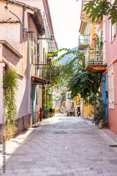 Obraz Wander through Nafplio's picturesque streets adorned with colorful buildings and lush vines. This tranquil setting invites exploration and appreciation of its unique charm.
