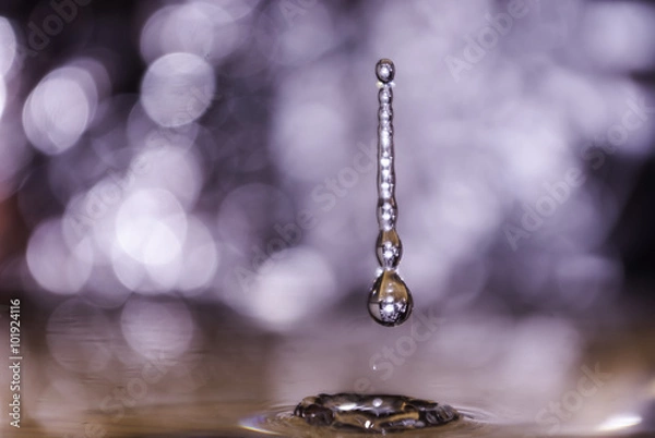 Fototapeta Water droplets on bokeh background
