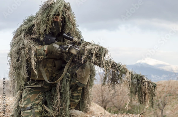 Fototapeta Ghillie suit sniper kamuflaż wroga