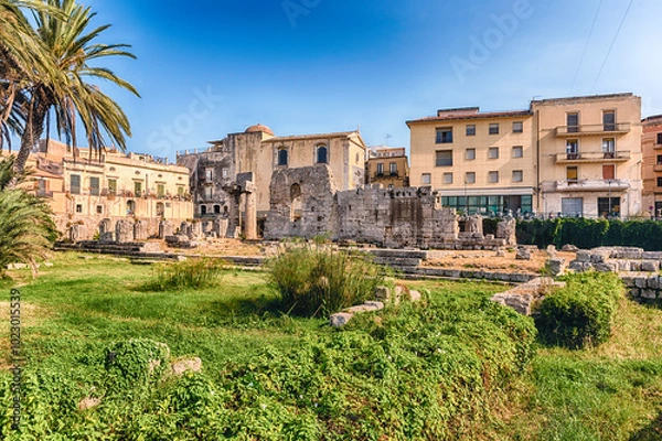 Obraz Temple of Apollo, landmark on Ortygia Island, Syracuse, Sicily, Italy