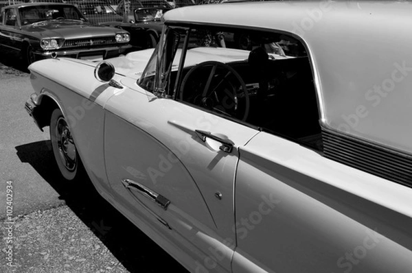 Fototapeta Weißes Oldtimer Cabrio