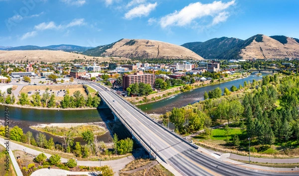 Obraz Aerial panorama of Missoula, Montana, above Beartracks Bridge. Missoula is a city in and the county seat of Missoula County, Montana. It is located along the Clark Fork River.