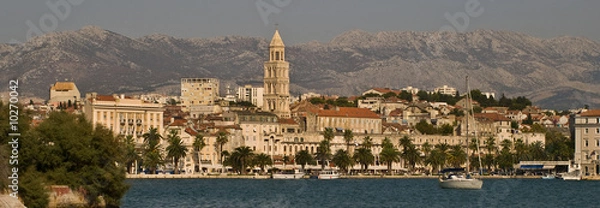 Obraz Split waterfront with the moutains in the background.