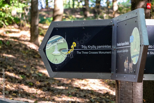 Fototapeta Signpost to the three crosses monument, at the park next to Vilnia, Vilnius, Lithuania