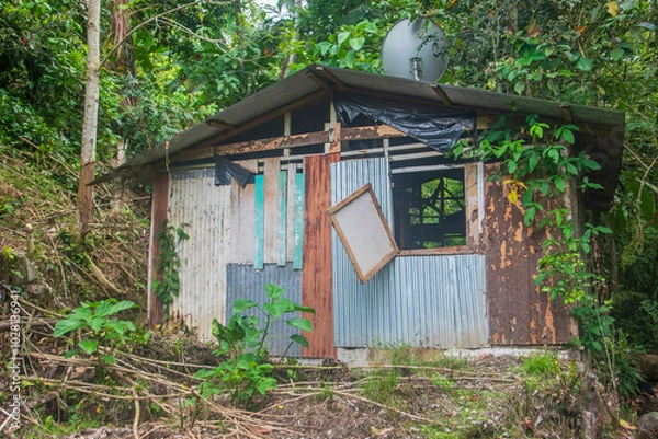 Obraz Abandoned house in the middle of the mountain