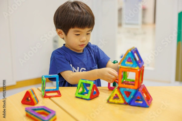 Obraz 知育玩具で遊ぶ男の子
