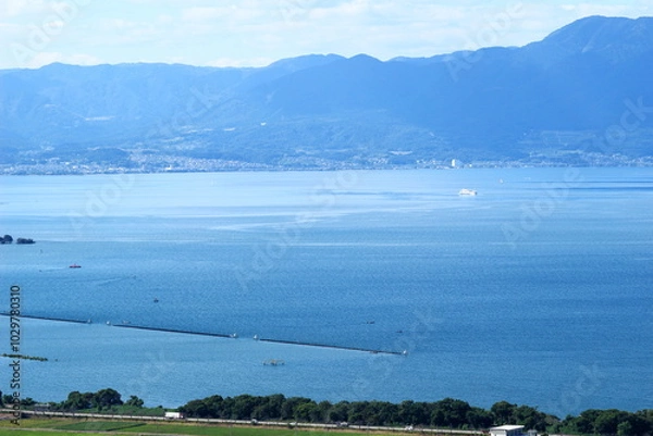 Fototapeta 琵琶湖と湖西の山の風景