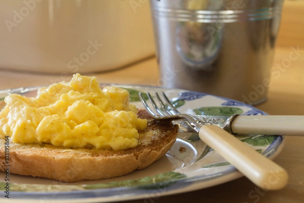 Obraz scrambled egg on toast