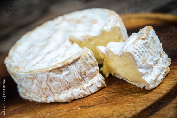 Obraz Zbliżenie plasterek sera camembert