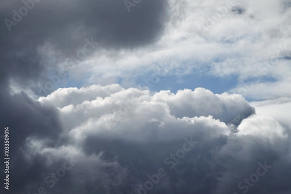 Fototapeta cloud and sky through the cloud