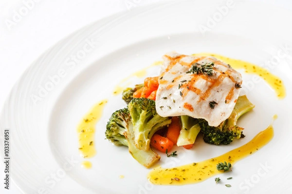 Fototapeta fish with vegetables