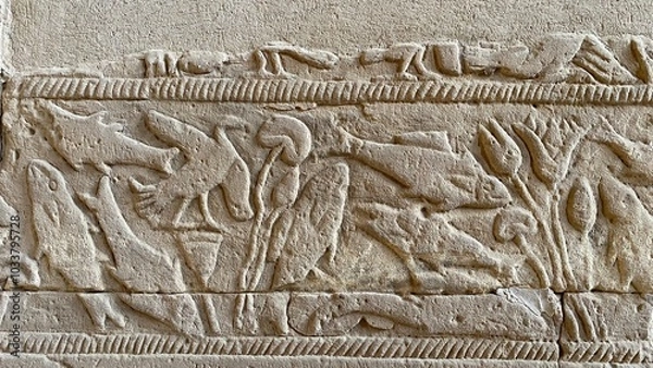 Fototapeta Khnum Temple Columns and Hieroglyphic Carvings – Esna, Luxor, Egypt | Ancient Egyptian Architecture