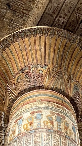 Fototapeta Khnum Temple Columns and Hieroglyphic Carvings – Esna, Luxor, Egypt | Ancient Egyptian Architecture