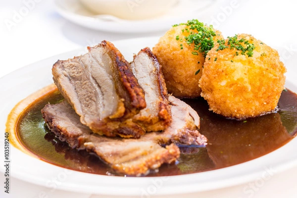 Obraz Schweinebraten mit Knödel