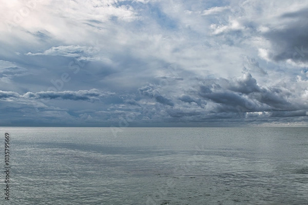 Obraz clouds over the sea