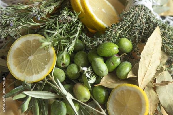 Obraz Aliño de hierbas para elaborar aceitunas en conserva