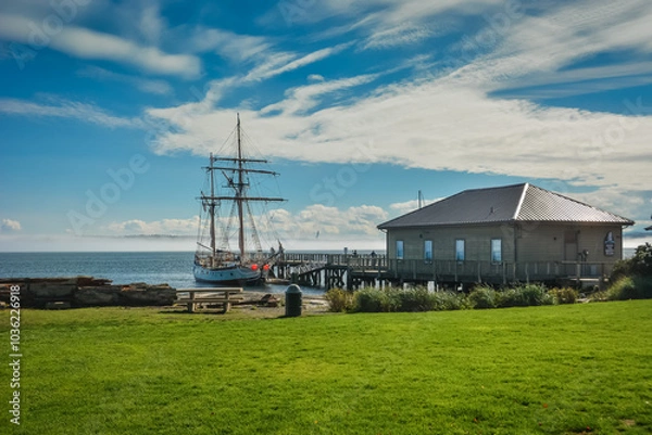 Fototapeta Tall ship in Port Townsend, Washngton