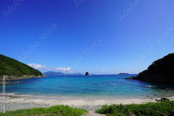 Fototapeta 孤島の入り江