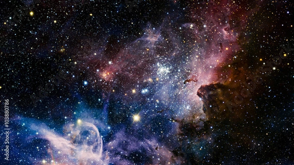 Obraz Gwiazdy mgławicy w kosmosie. Elementy tego obrazu dostarczone przez NASA