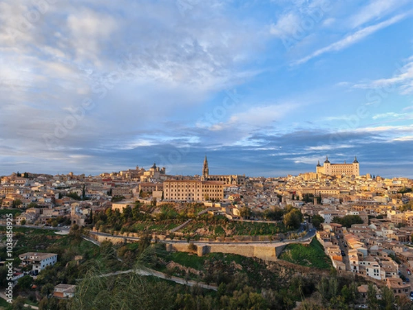 Obraz Landscape of Toledo in Spain overlooking the Cathedral and Alcazar