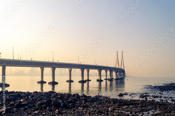 Fototapeta Bandra Worli Sea Link, Mumbai in the evening. It is  a cable-stayed bridge that links Bandra in the Western Suburbs of Mumbai with Worli in South Mumbai