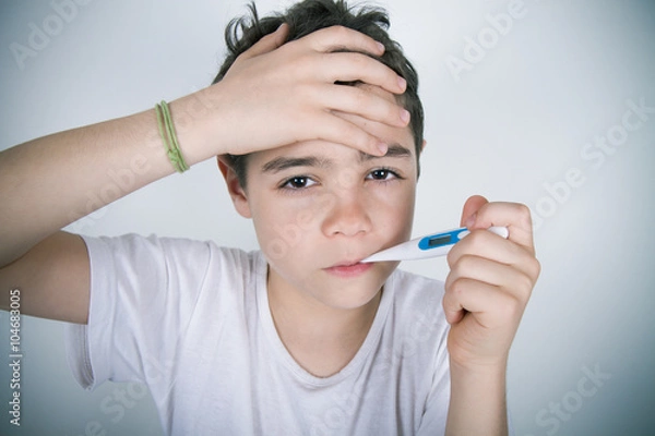 Fototapeta Dziecko z gorączką