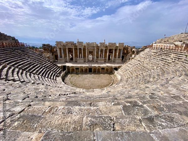 Fototapeta Antique theatre of ancient city Hierapolis in Denizli Turkey, Turkiye