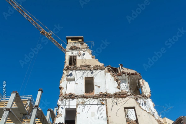 Obraz the destruction of an old building 